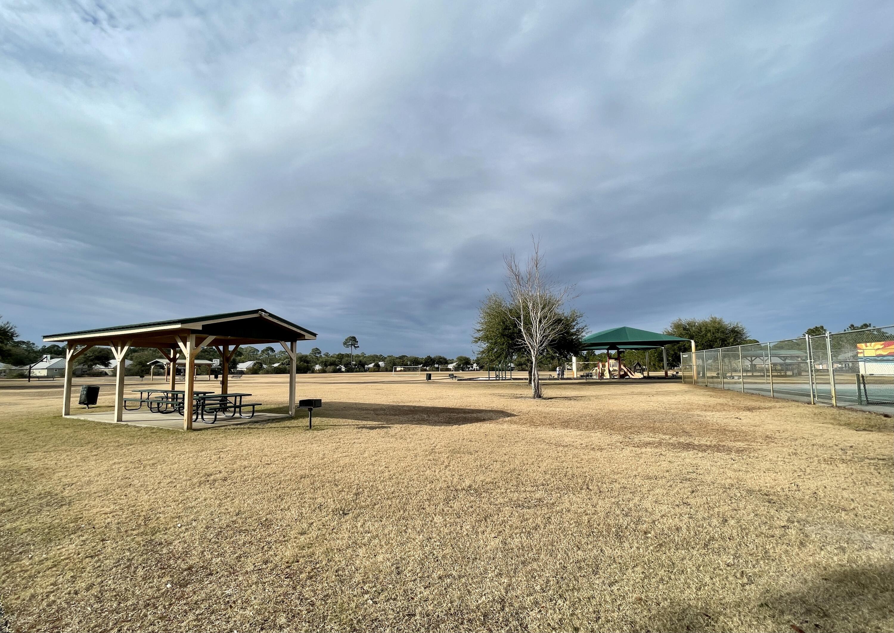 DRIFTWOOD ESTATES - Residential