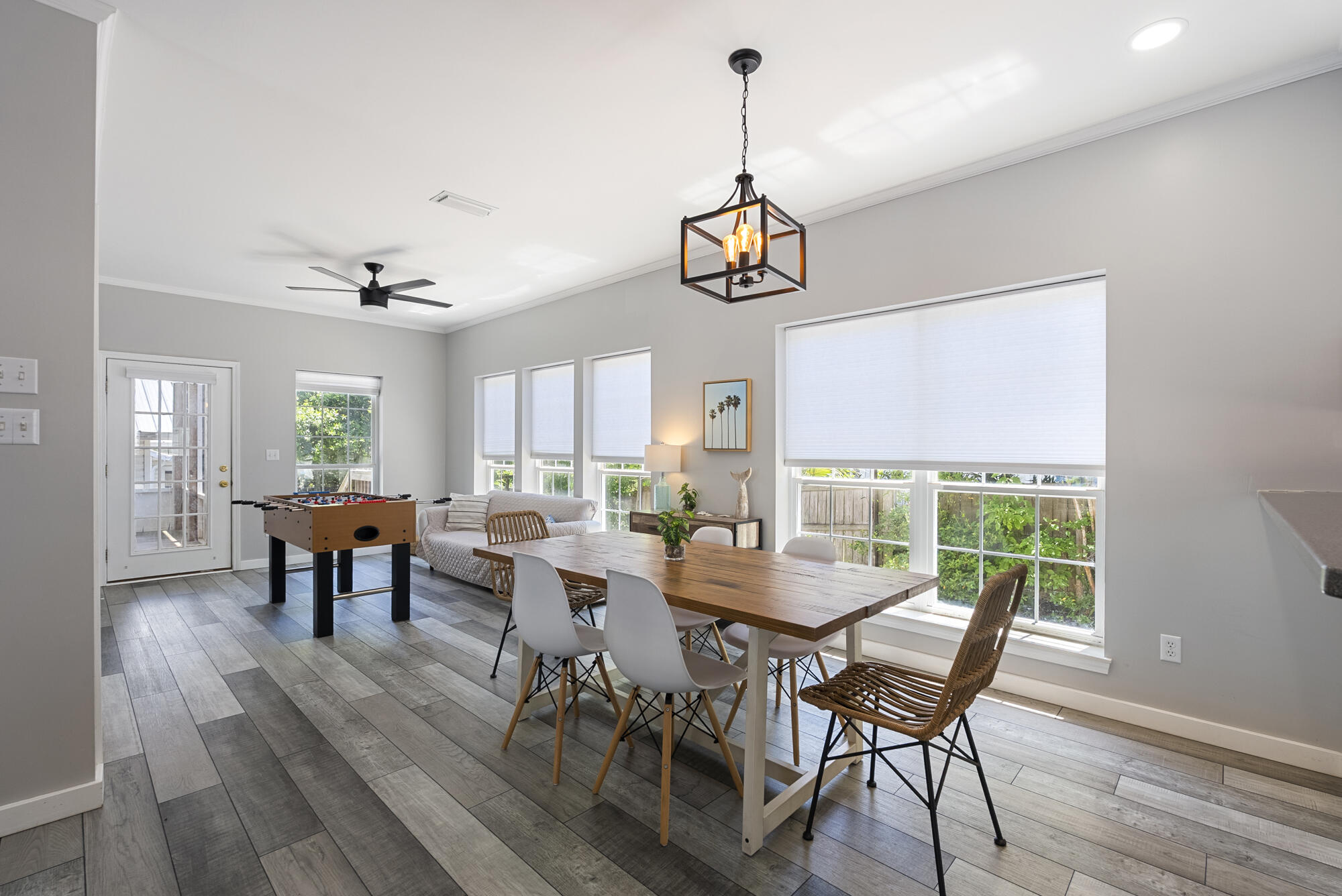 SUNNYSIDE - Residential