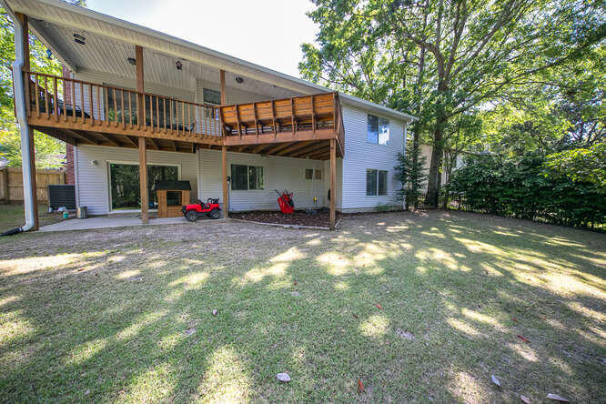 ROCKY BAYOU COUNTRY CLUB ESTATES 4 - Residential