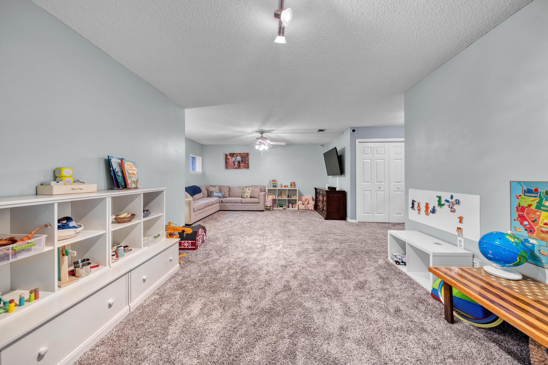 ROCKY BAYOU COUNTRY CLUB ESTATES 4 - Residential