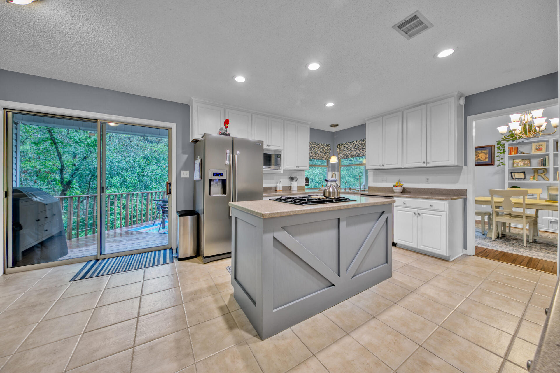 ROCKY BAYOU COUNTRY CLUB ESTATES 4 - Residential