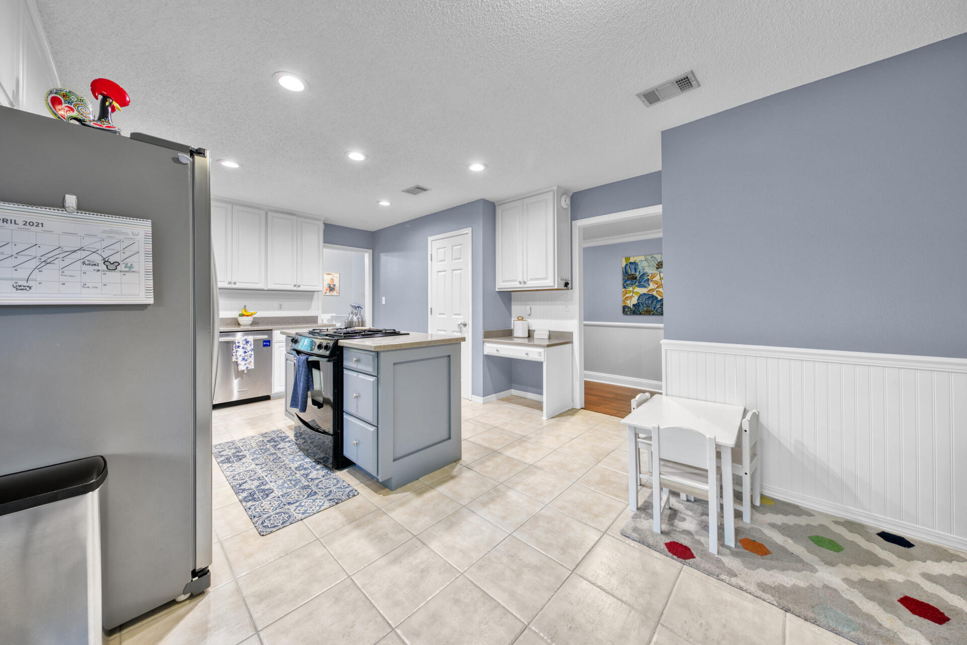 ROCKY BAYOU COUNTRY CLUB ESTATES 4 - Residential