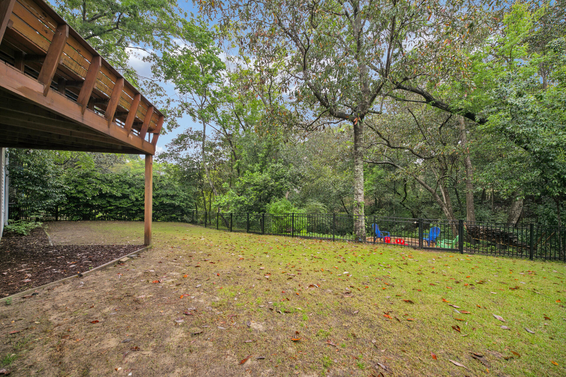 ROCKY BAYOU COUNTRY CLUB ESTATES 4 - Residential