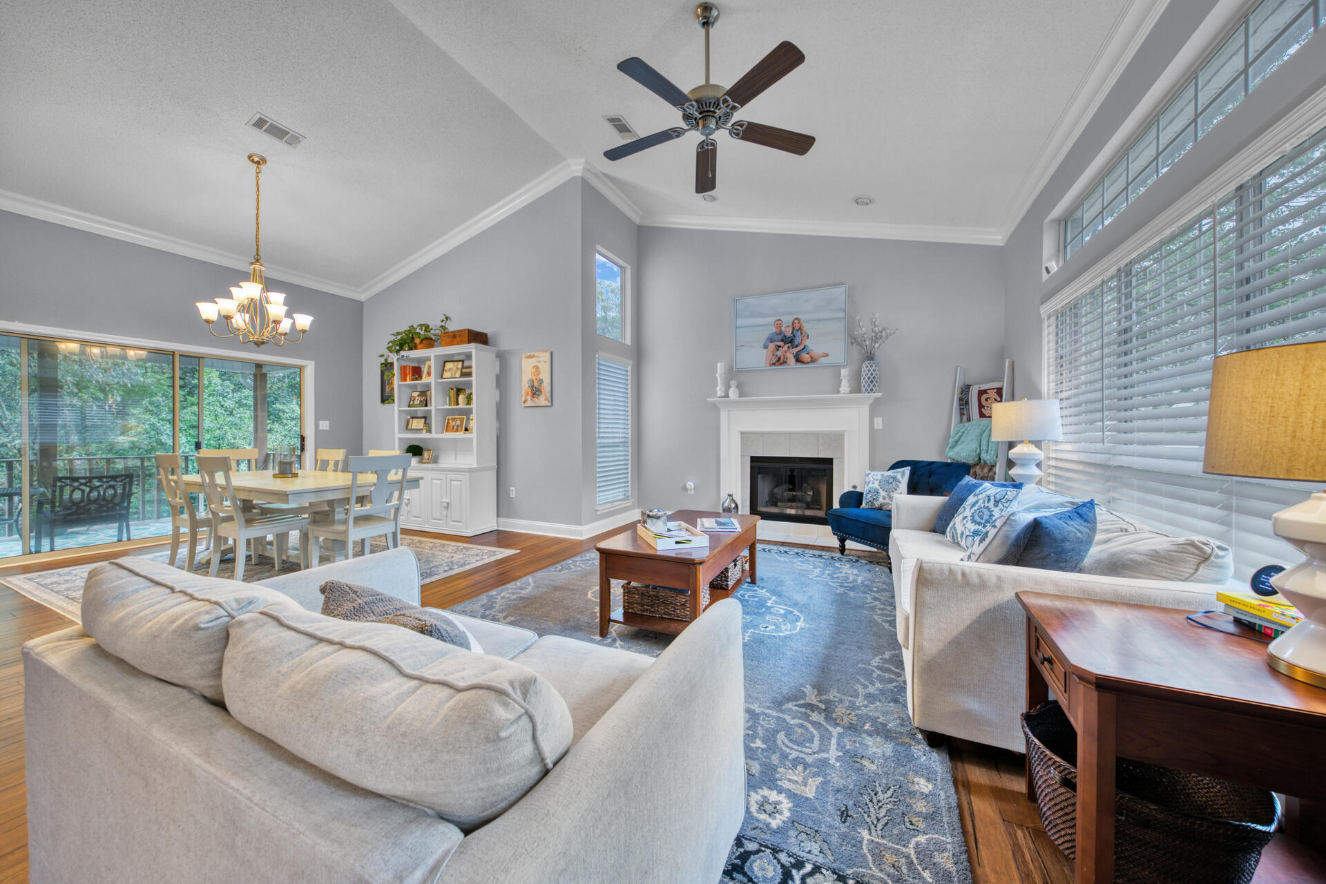 ROCKY BAYOU COUNTRY CLUB ESTATES 4 - Residential