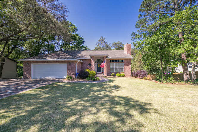 ROCKY BAYOU COUNTRY CLUB ESTATES 4 - Residential