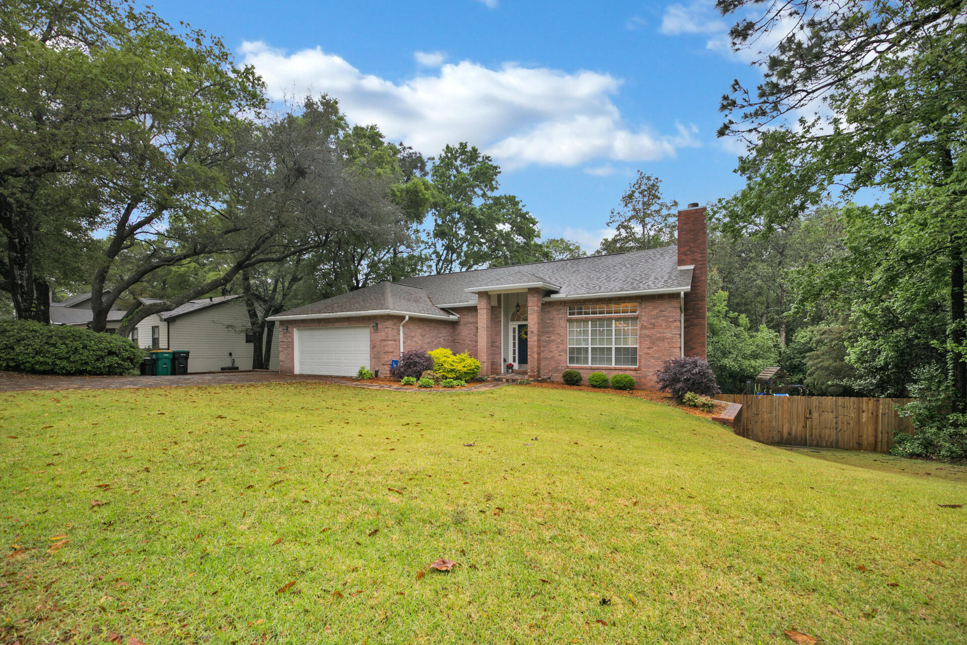 ROCKY BAYOU COUNTRY CLUB ESTATES 4 - Residential