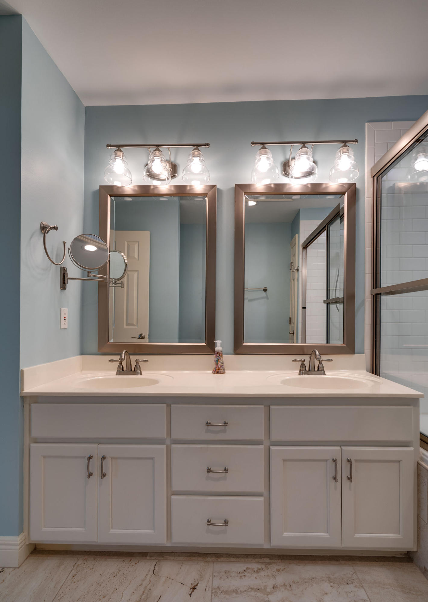 Vantage Point - Residential