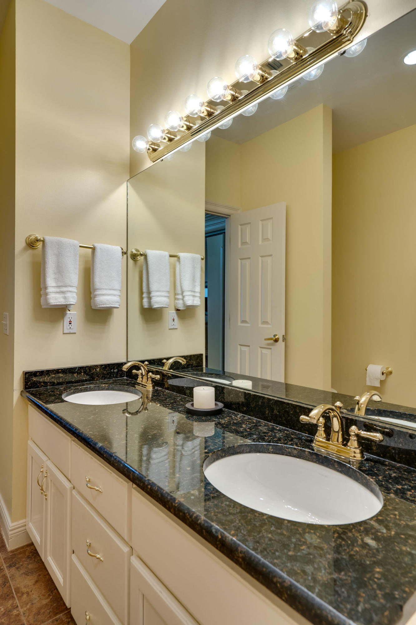 Vantage Point - Residential