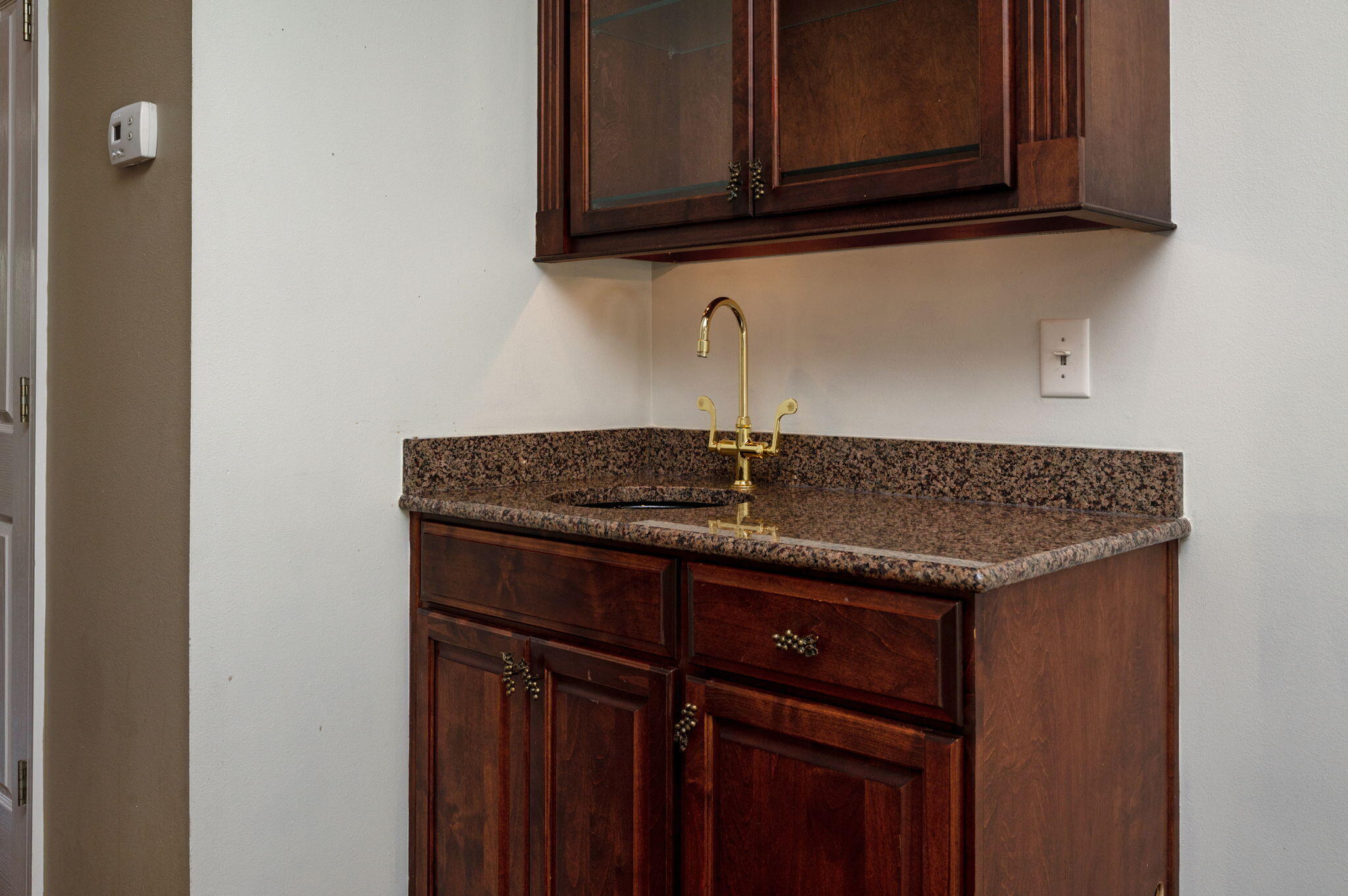 LAKE POINTE - Residential