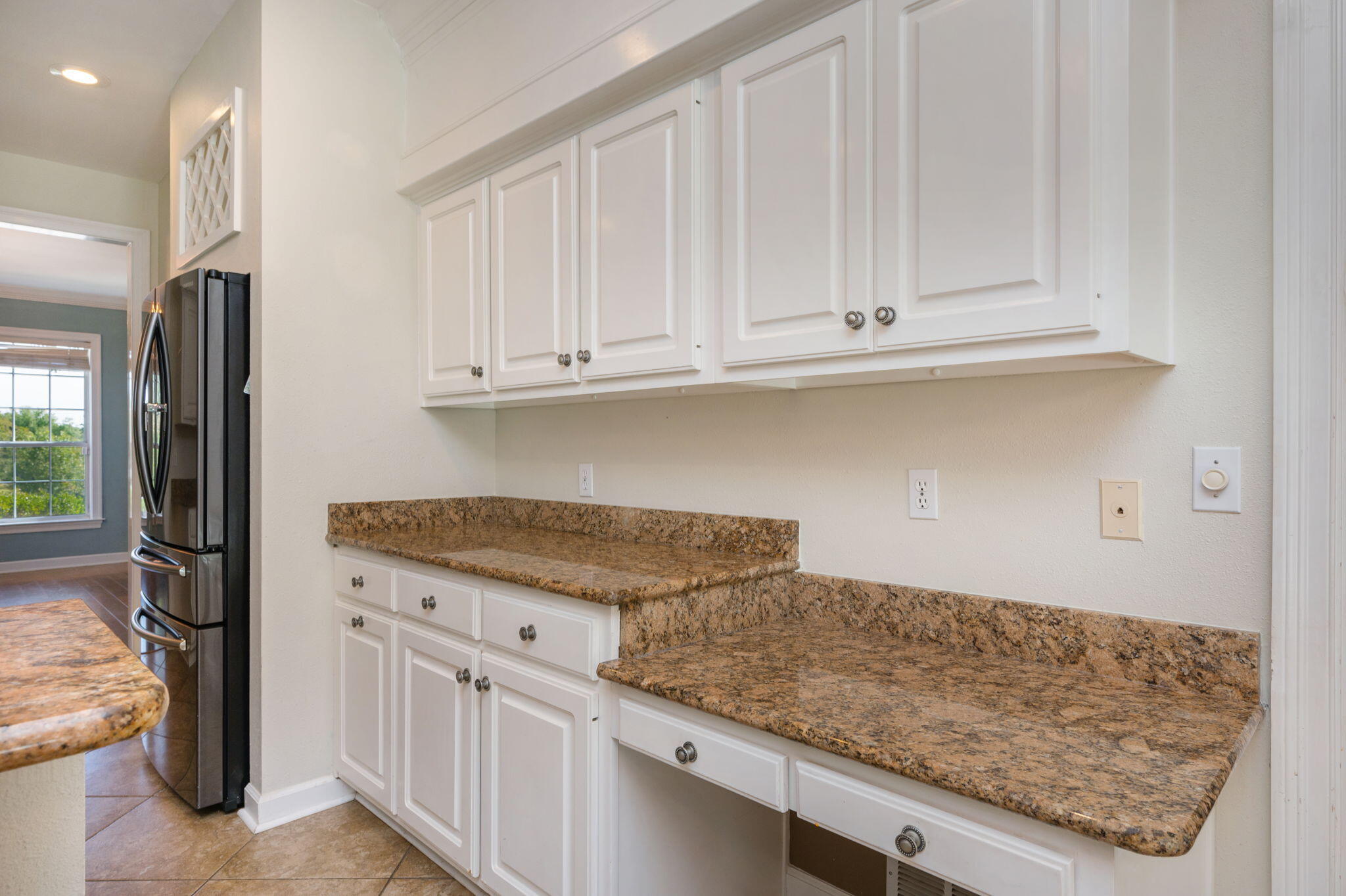 LAKE POINTE - Residential