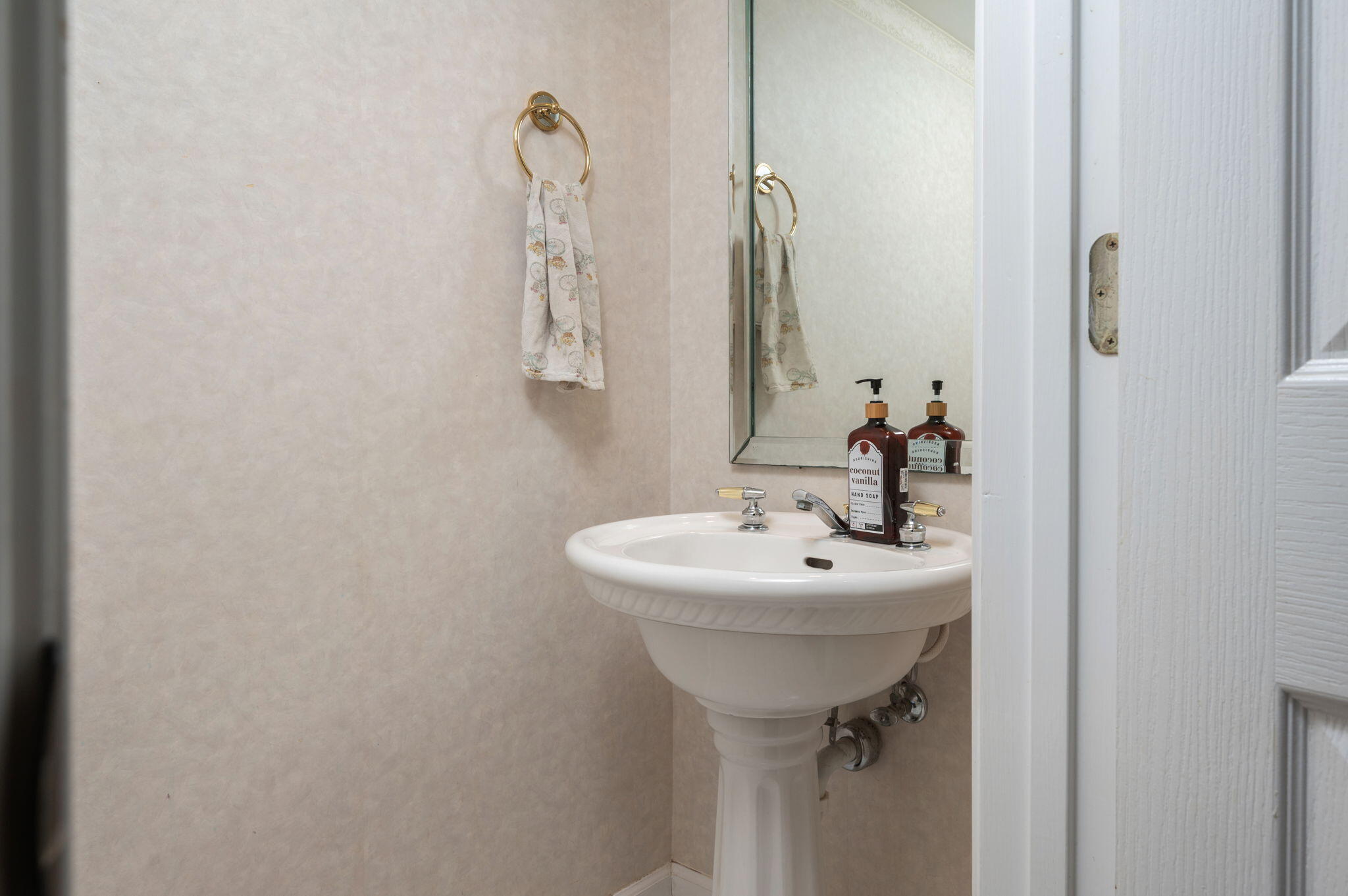 LAKE POINTE - Residential