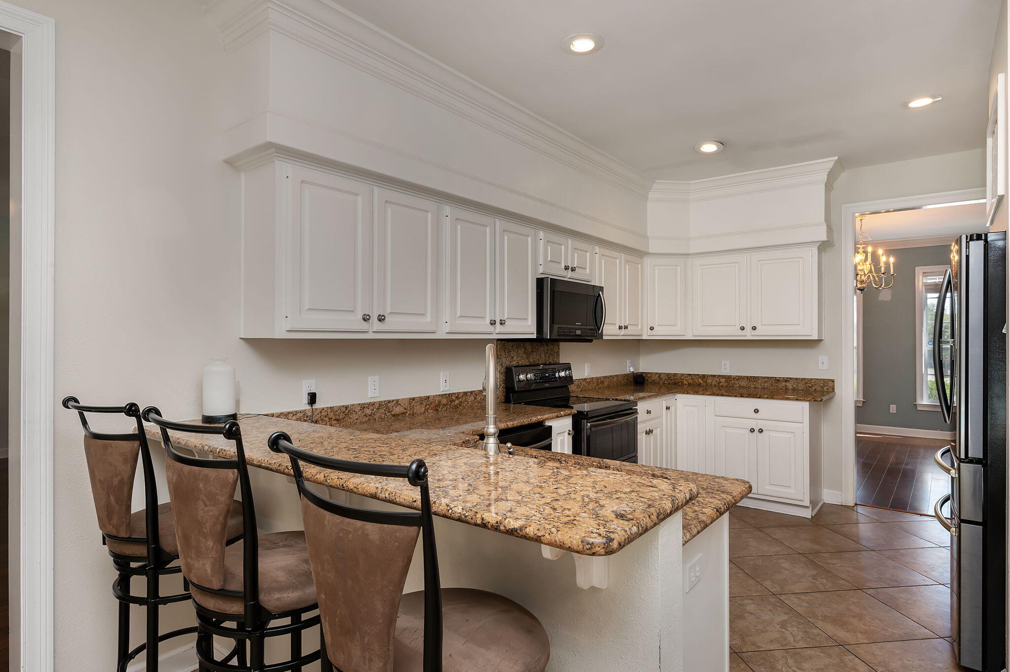 LAKE POINTE - Residential