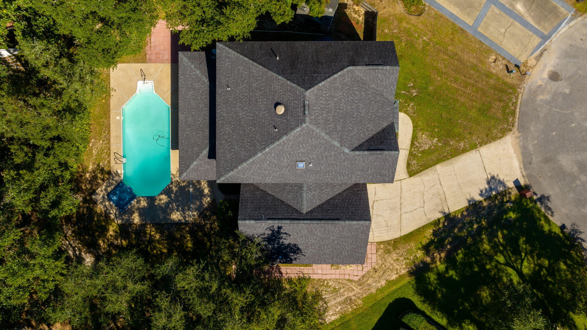 LAKE POINTE - Residential