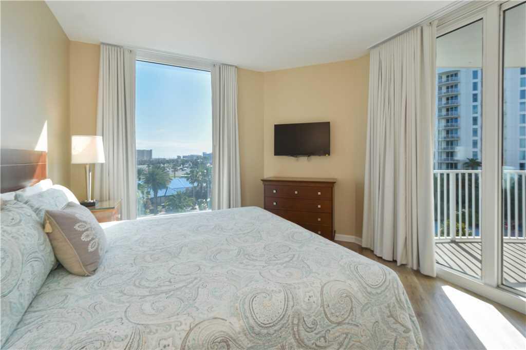 THE PALMS OF DESTIN - Residential