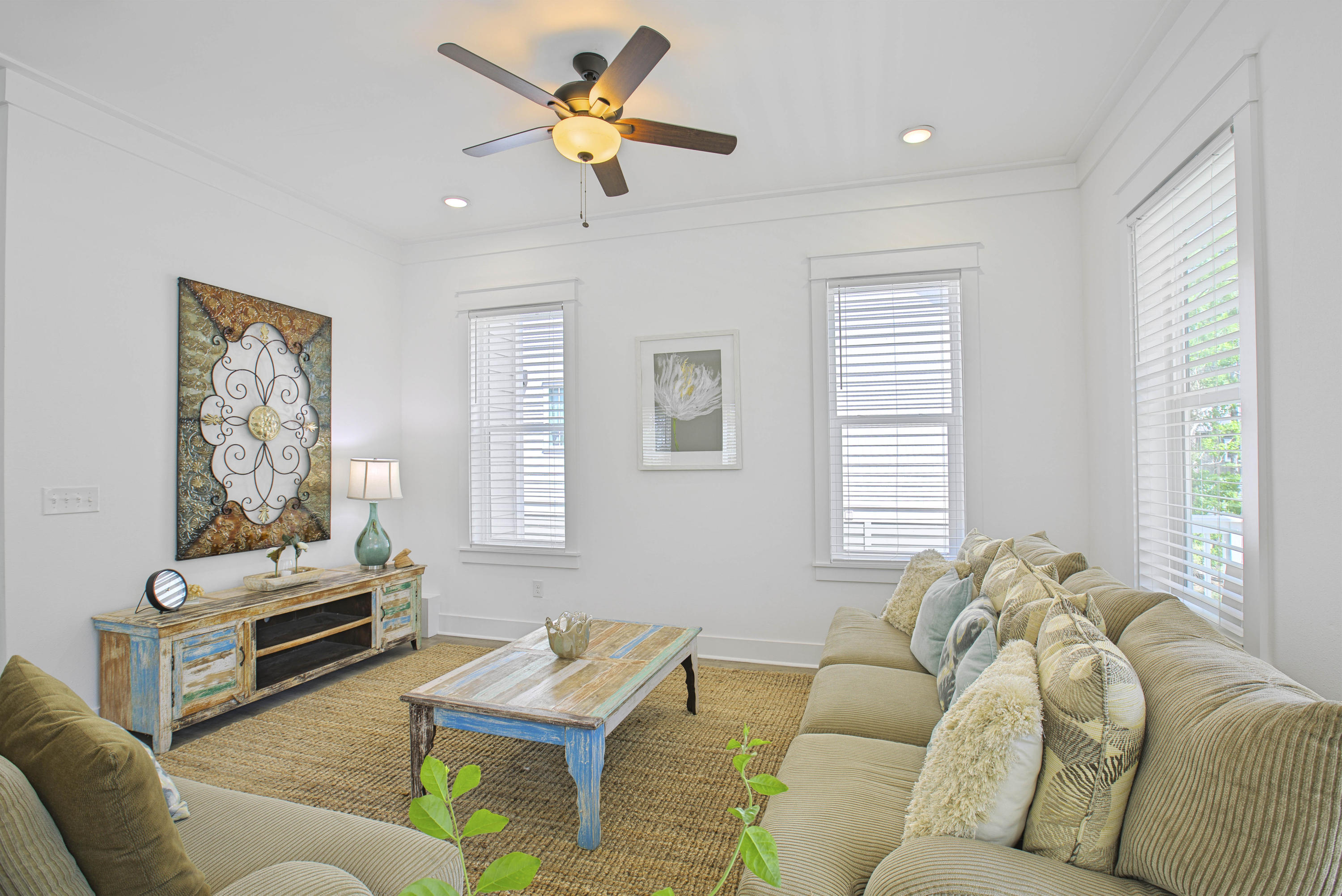 CESSNA LANDING - Residential