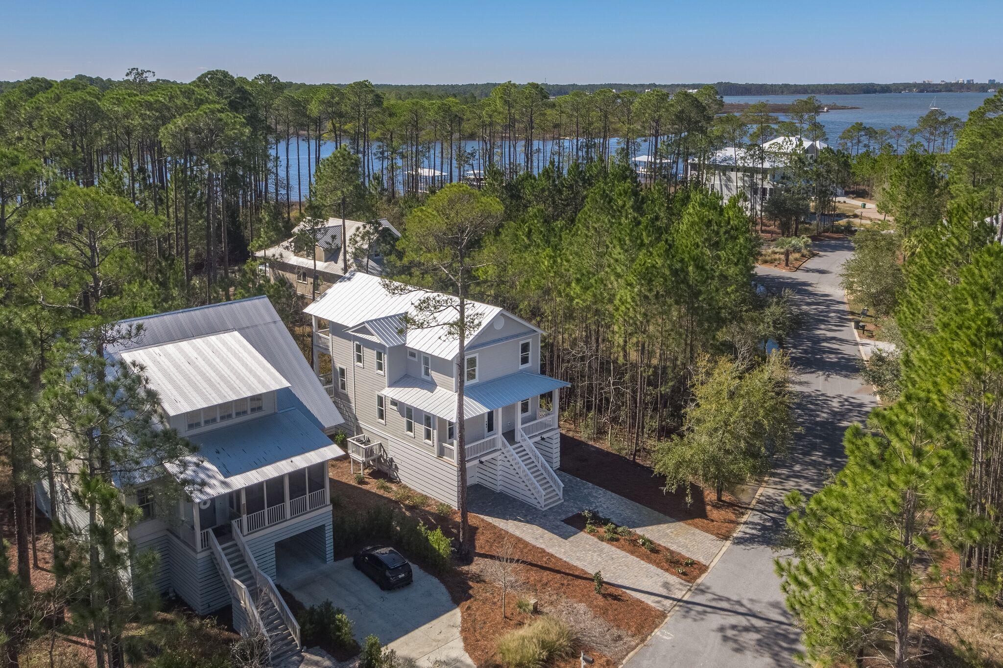 CESSNA LANDING - Residential