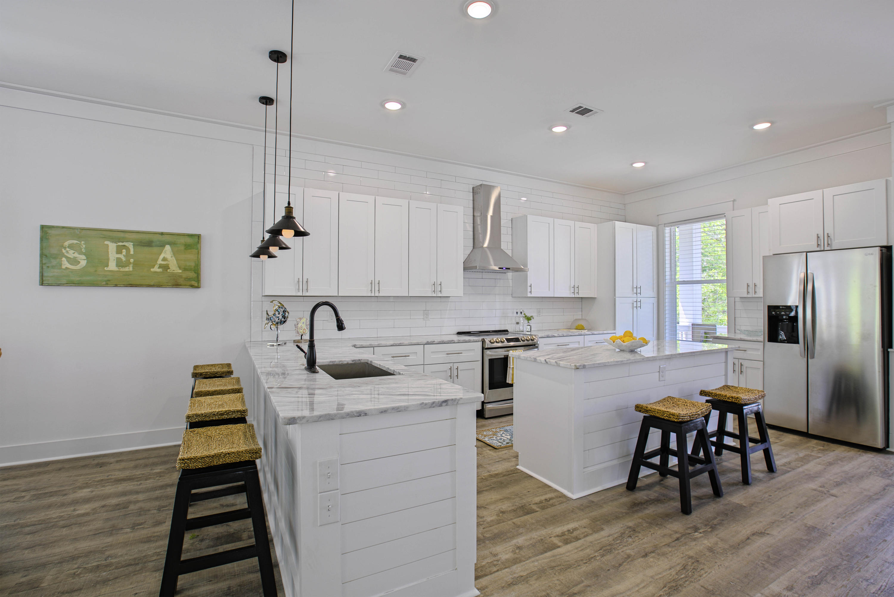 CESSNA LANDING - Residential