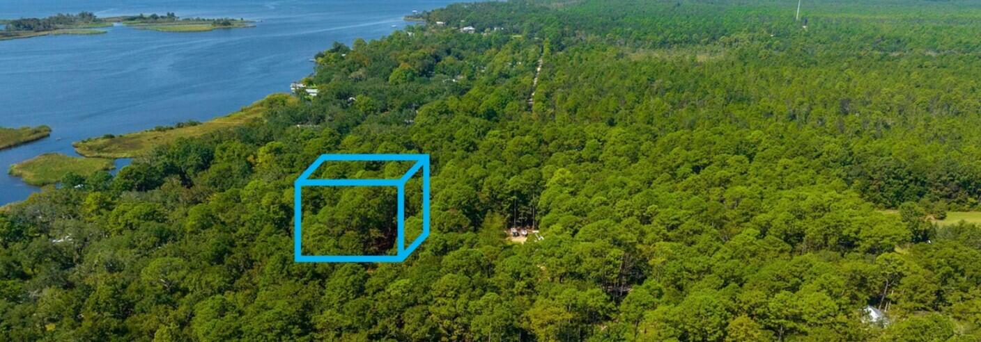 PITTS BAY SHORE - Land