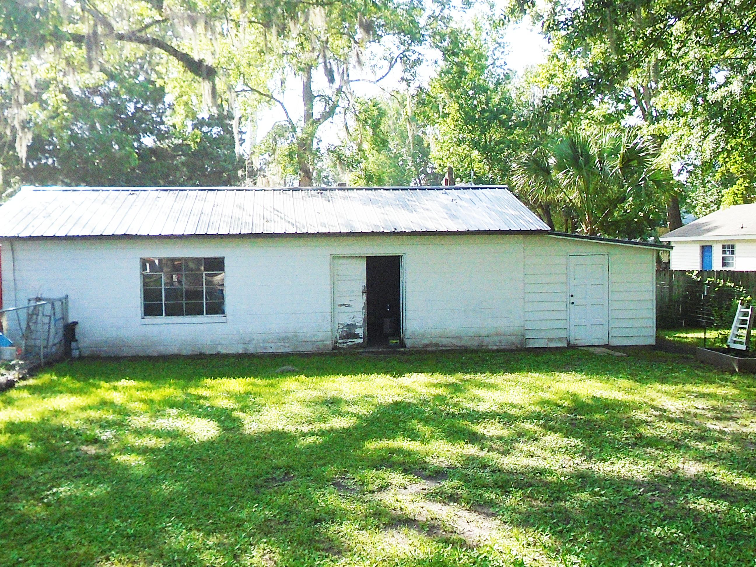 HUGHES ADD - Residential