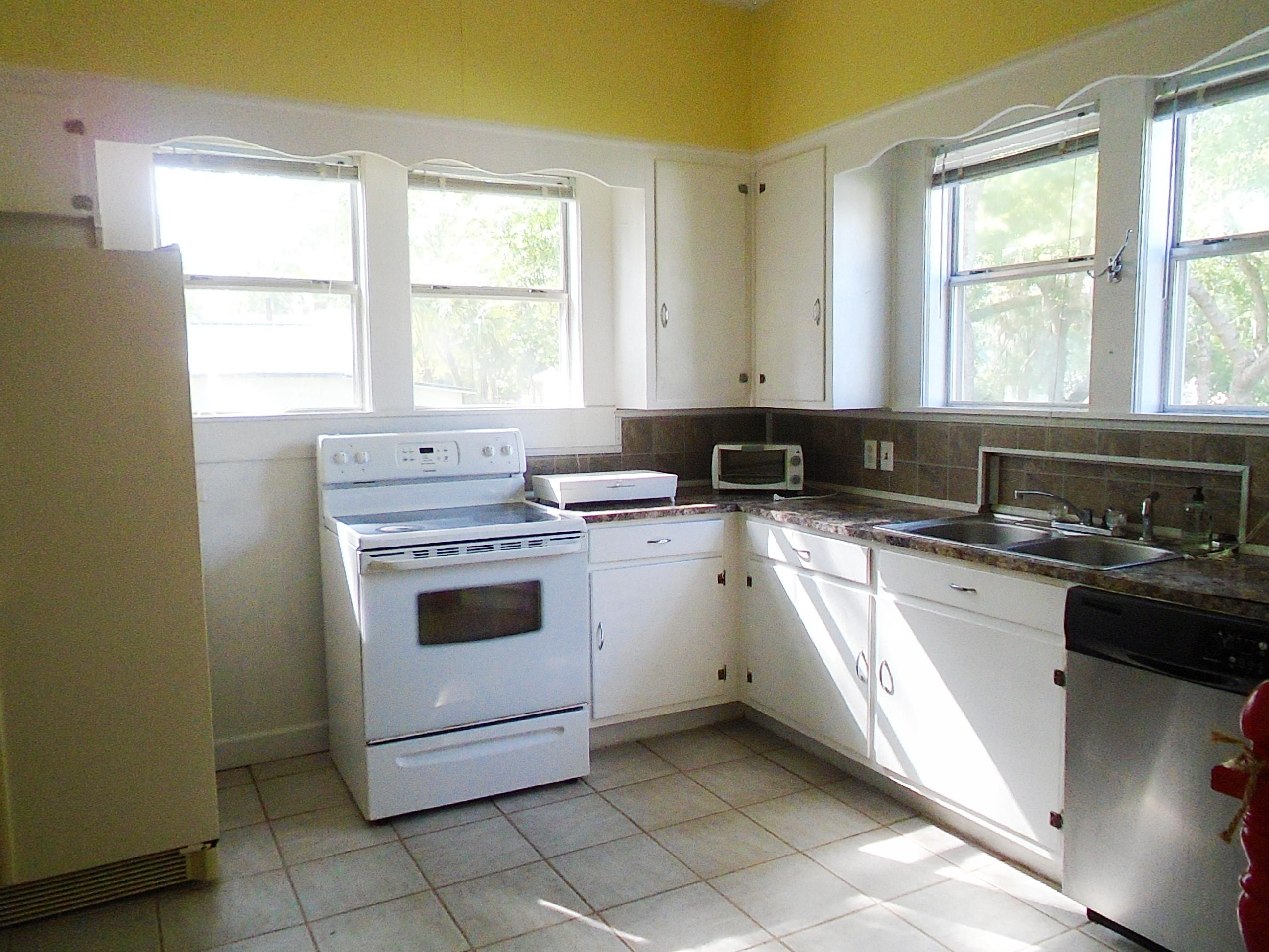 HUGHES ADD - Residential