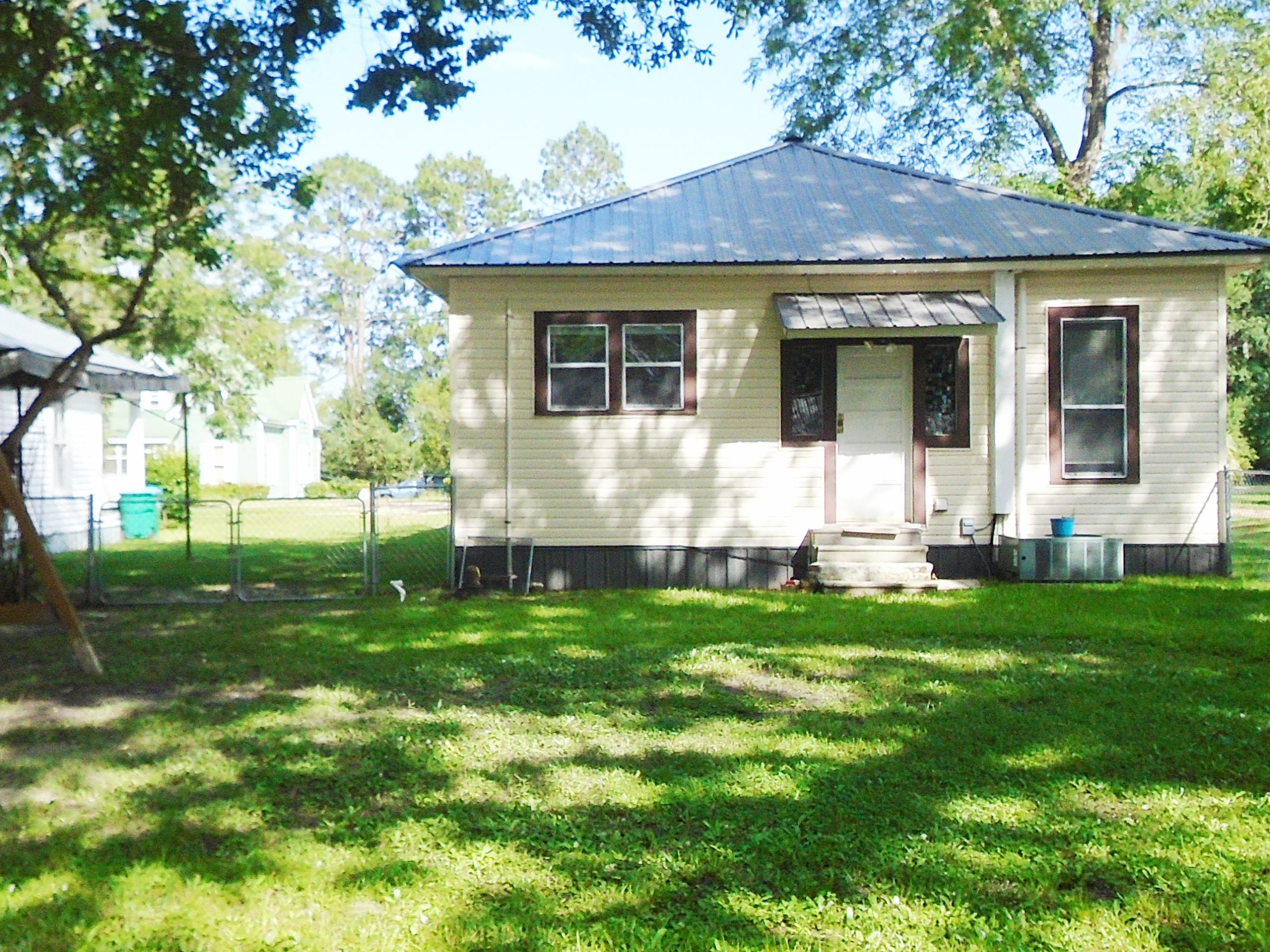 HUGHES ADD - Residential