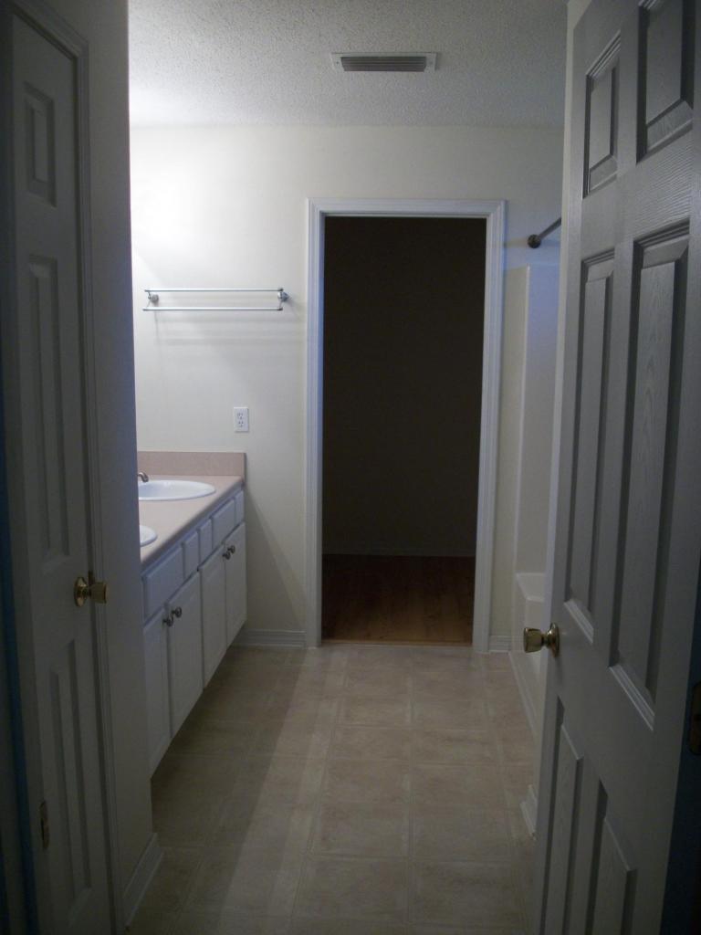 NORTHVIEW ESTATES 5TH ADDN - Residential Lease