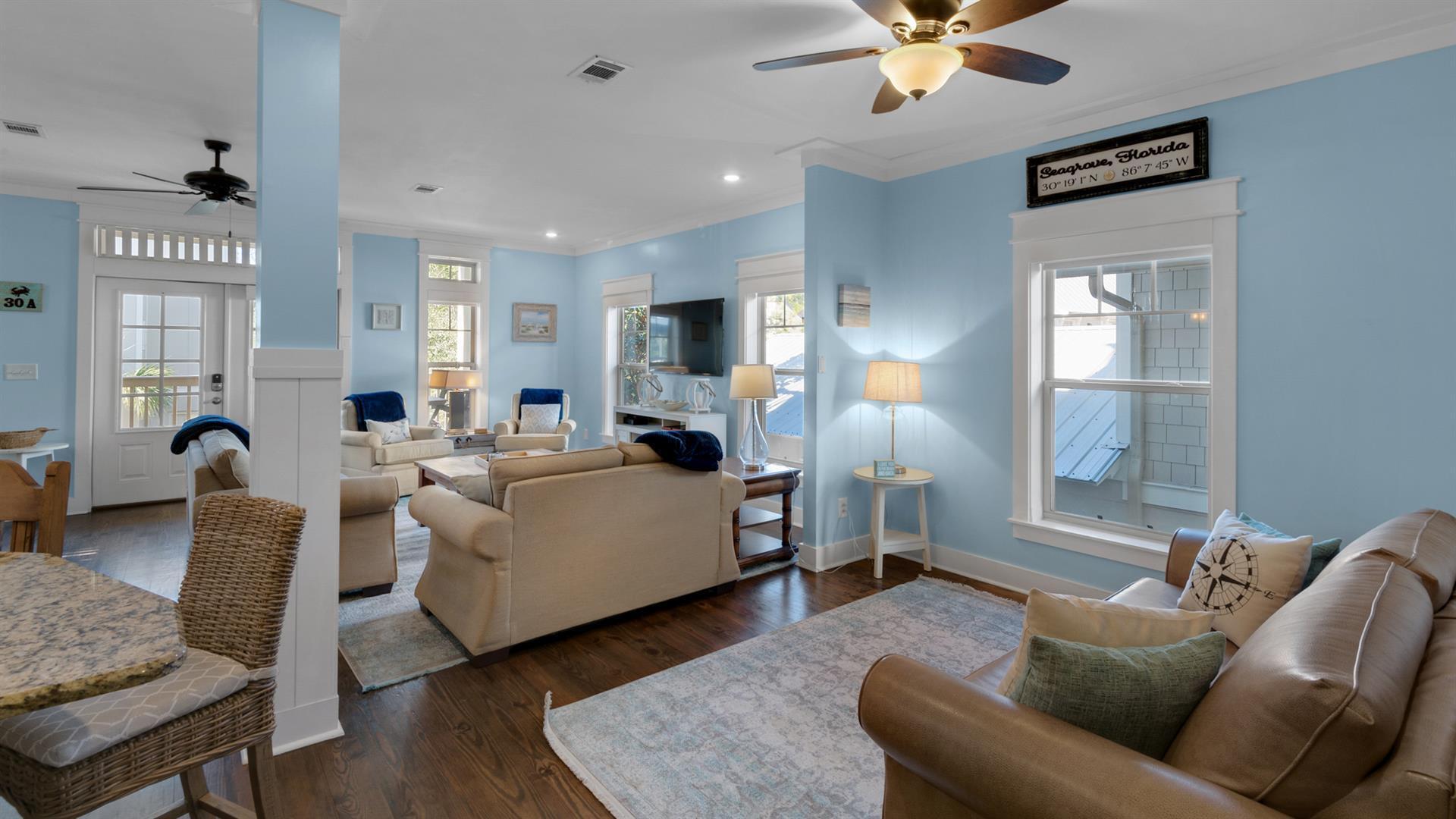 COTTAGES AT EASTERN LAKE - Residential