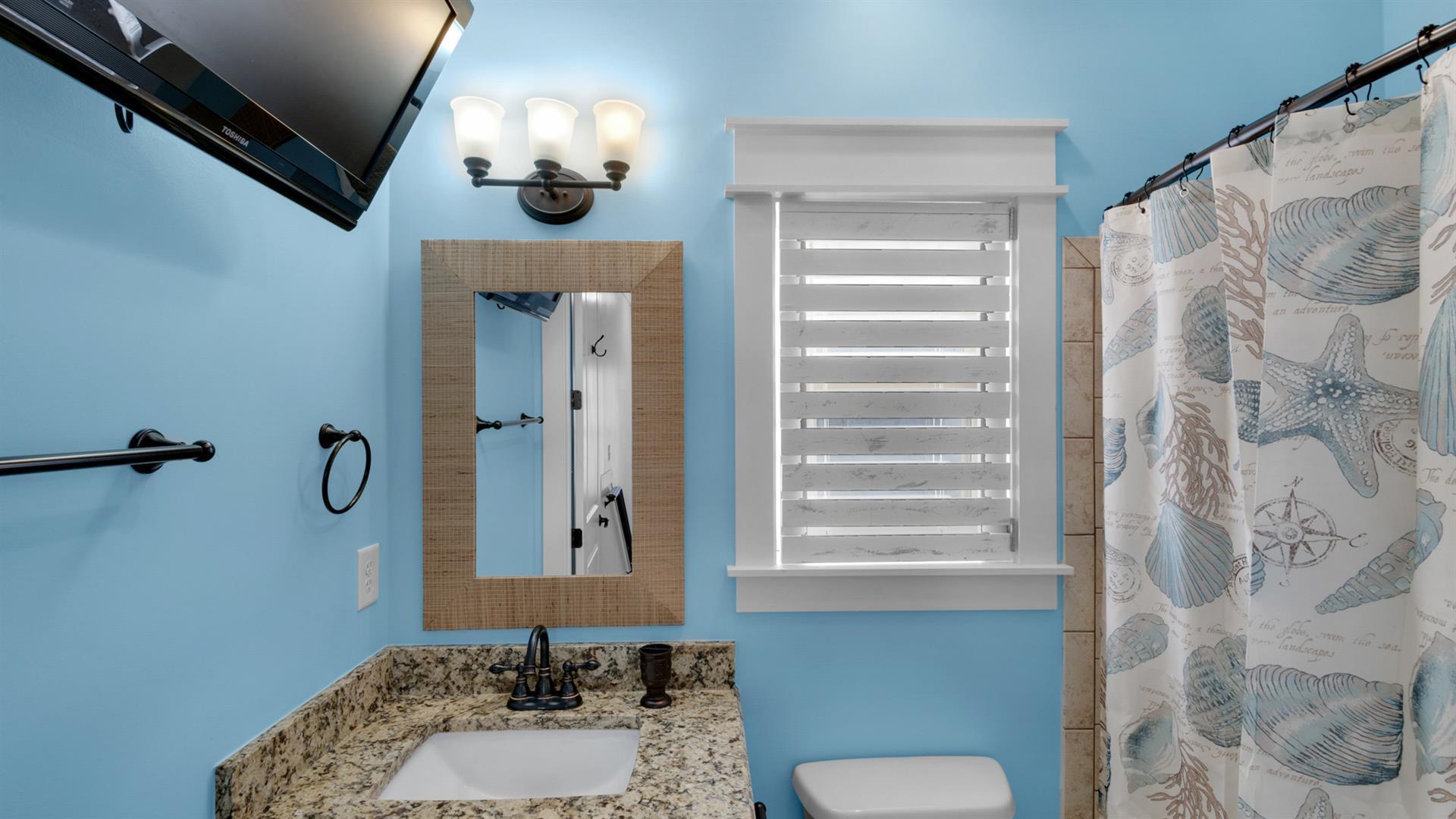 COTTAGES AT EASTERN LAKE - Residential