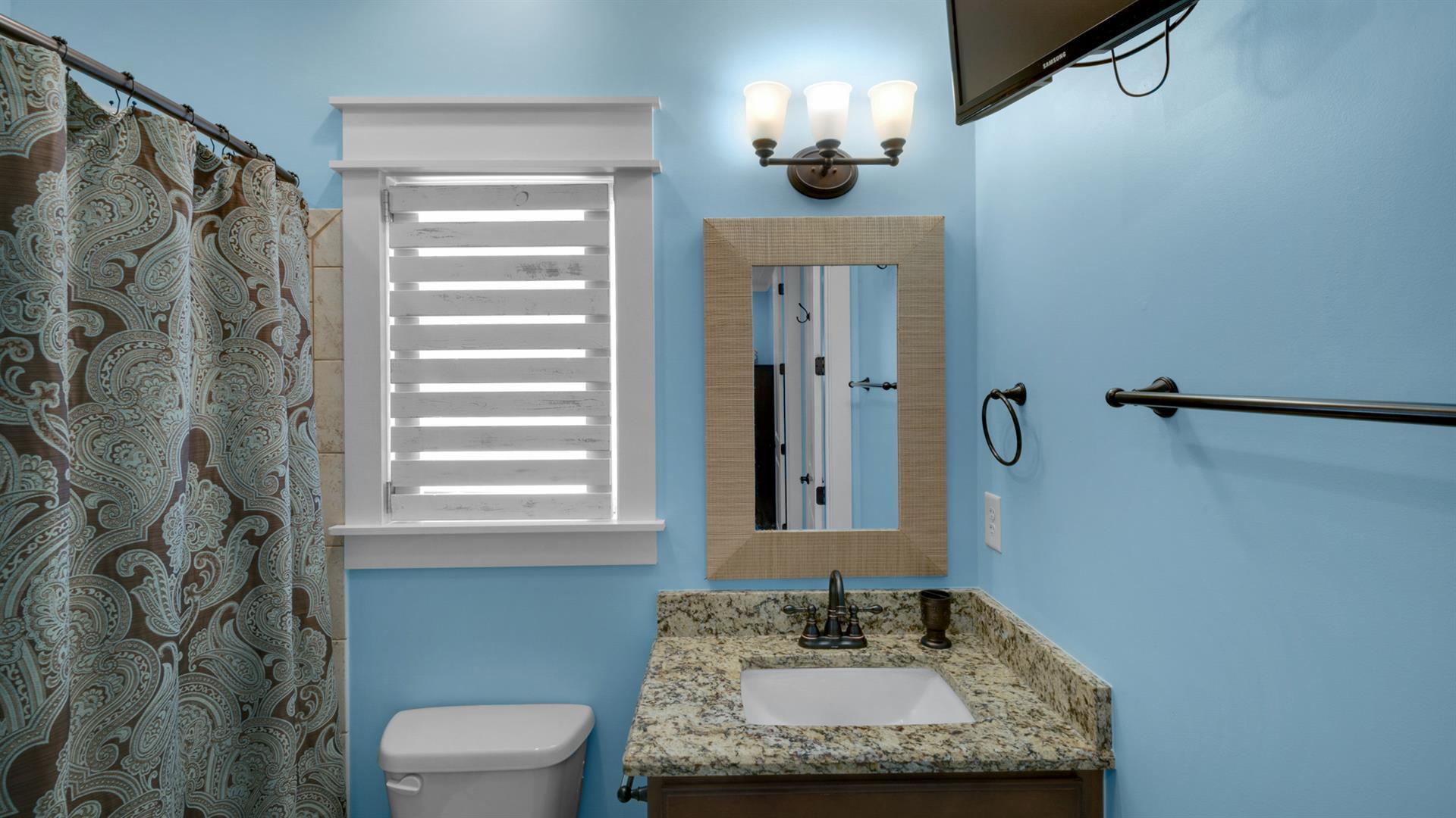 COTTAGES AT EASTERN LAKE - Residential