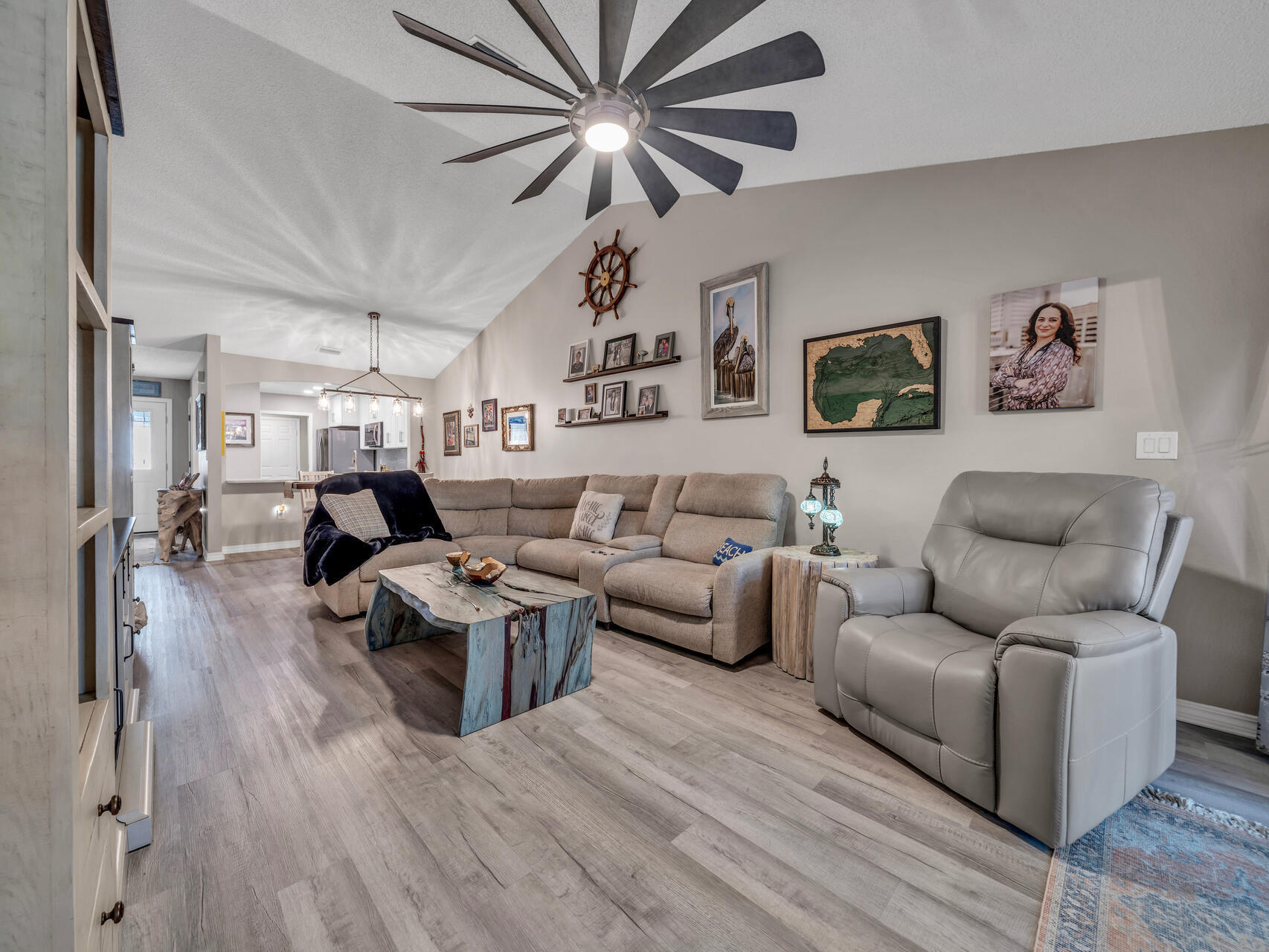 ESCADA - Residential