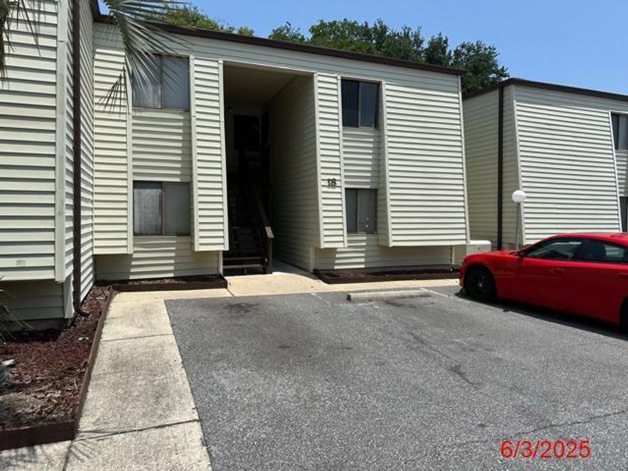 Enjoy the amenities of the waterfront community.  Boating, fishing, swimming and also nearby restaurants, beaches, two large military bases, etc.  Great possibilities.  Unit does need some updating and TLC.   The balcony has a great view overlooking common area of Fountainhead.