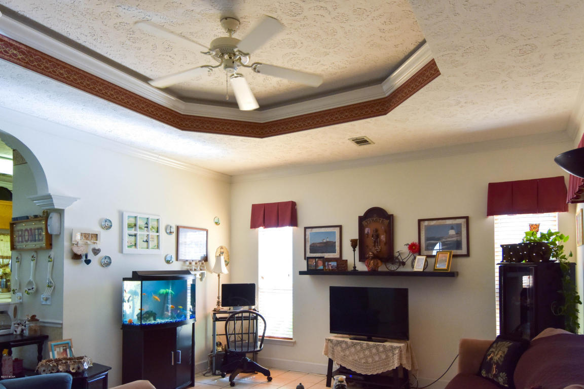 BAY GROVE - Residential