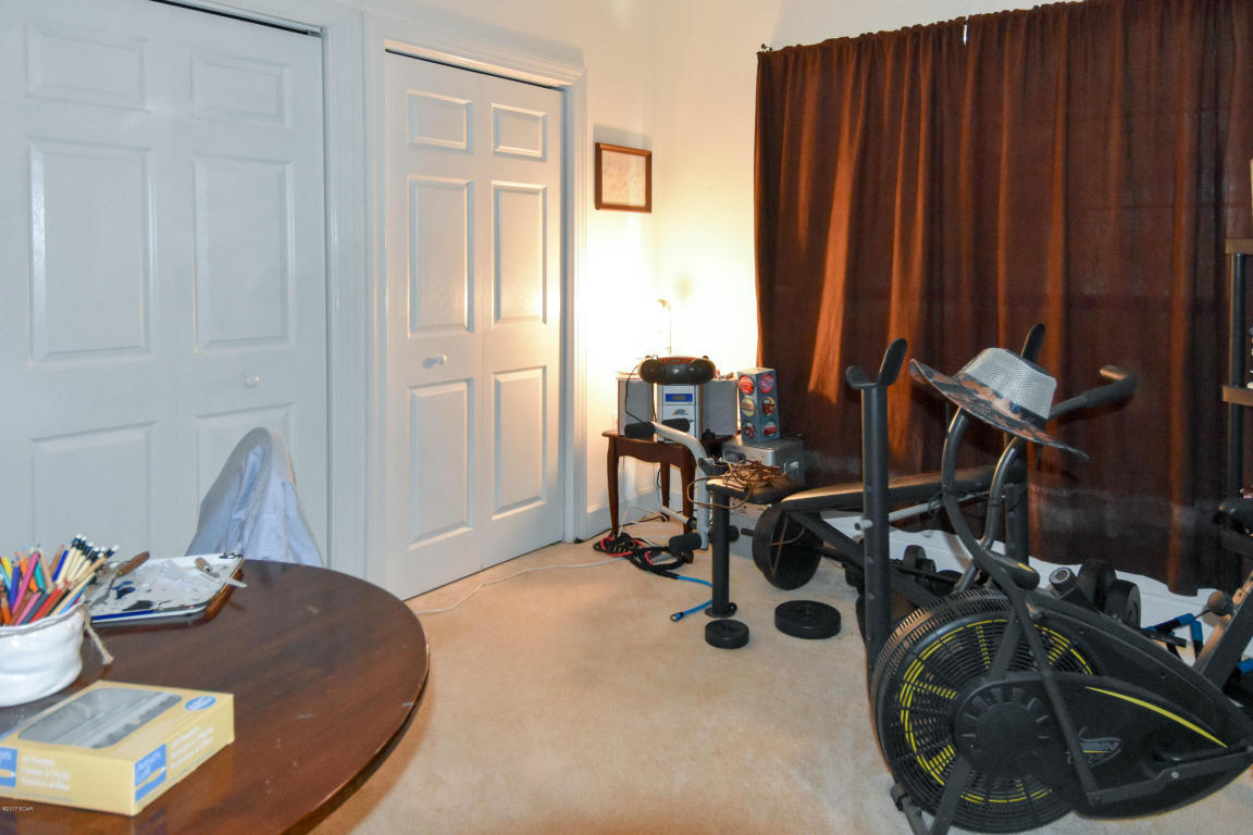 BAY GROVE - Residential