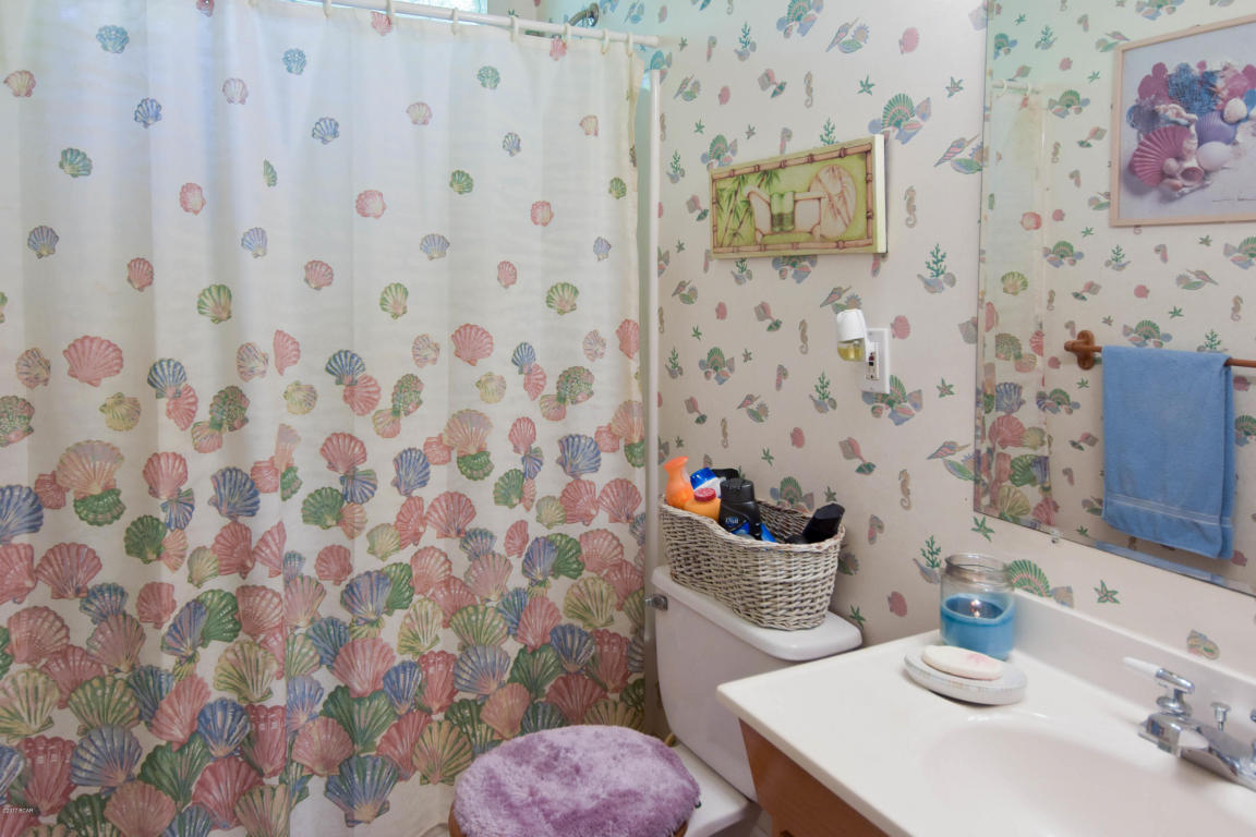 BAY GROVE - Residential