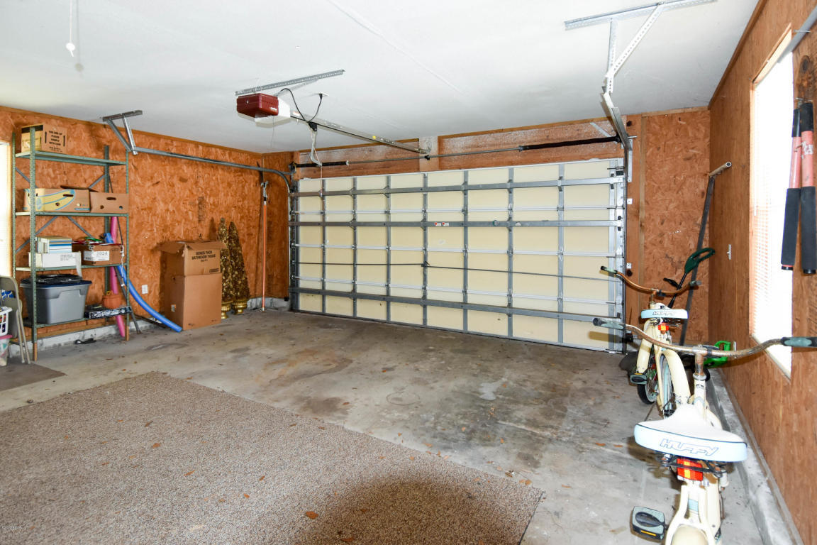 BAY GROVE - Residential