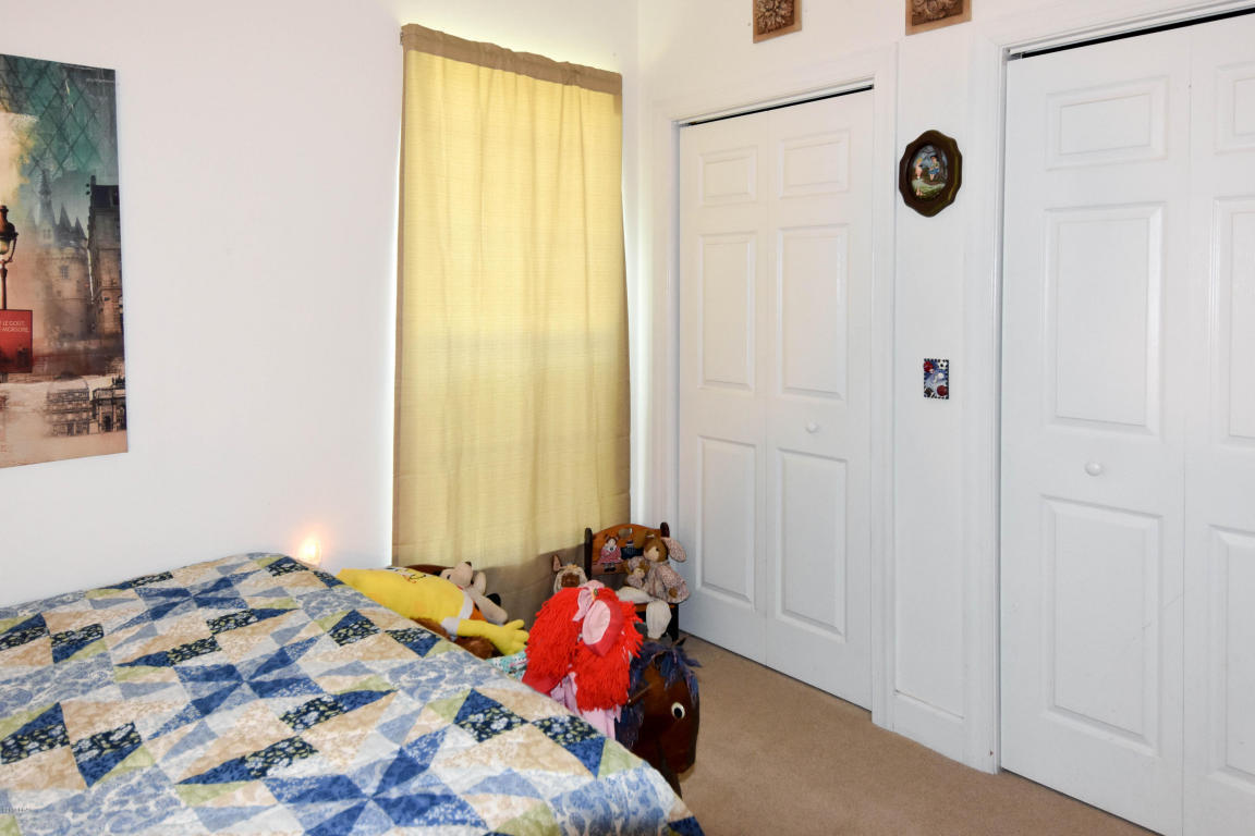 BAY GROVE - Residential