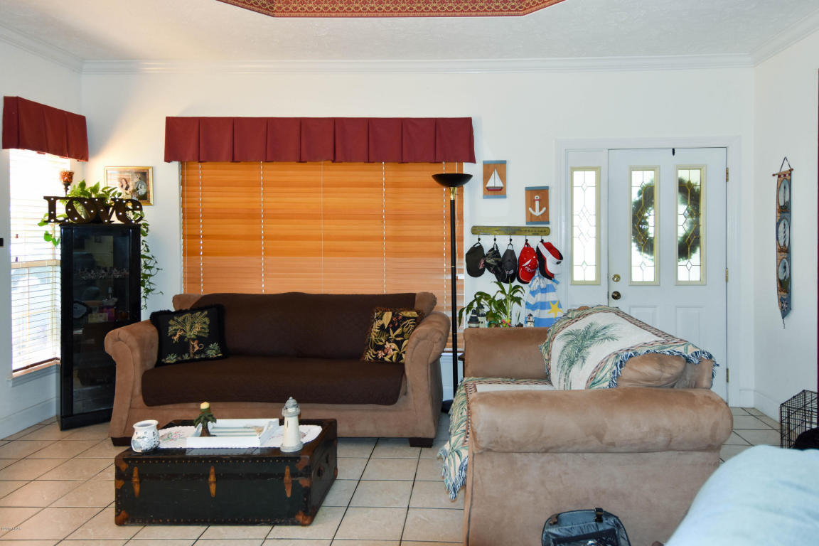 BAY GROVE - Residential