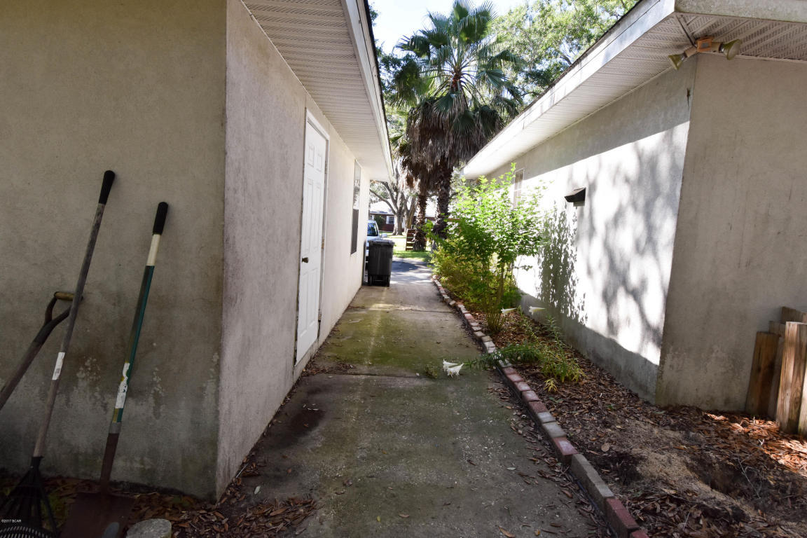 BAY GROVE - Residential