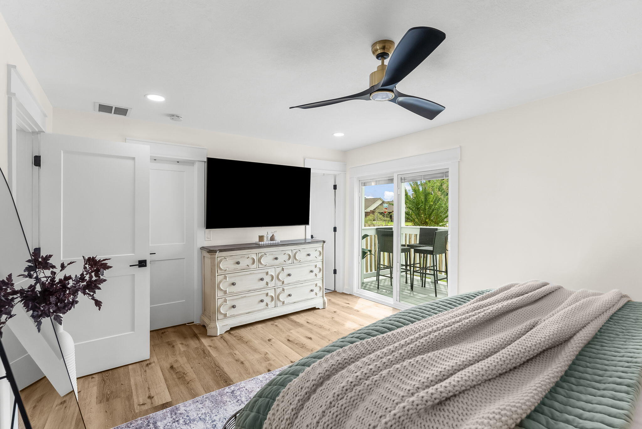LYNN HAVEN - Residential