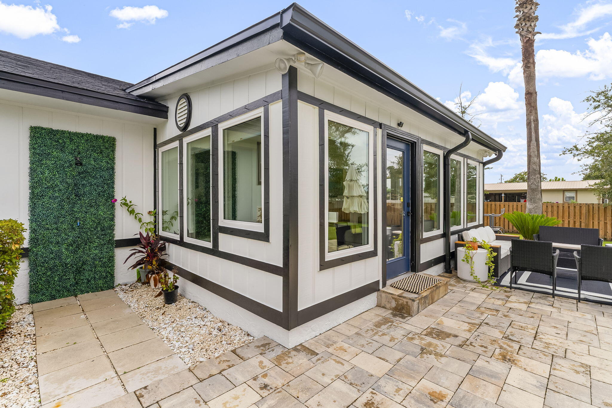 LYNN HAVEN - Residential