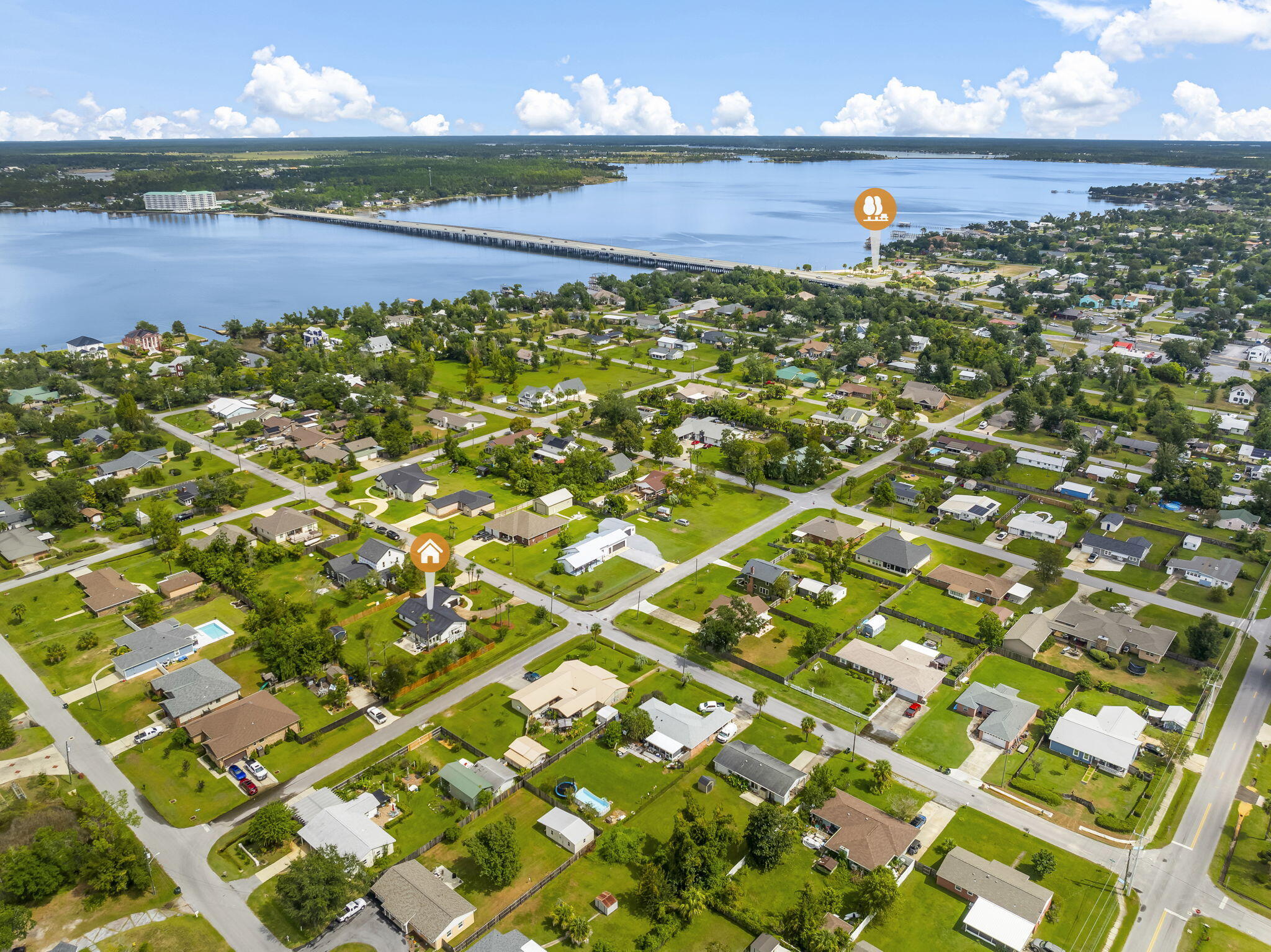 LYNN HAVEN - Residential