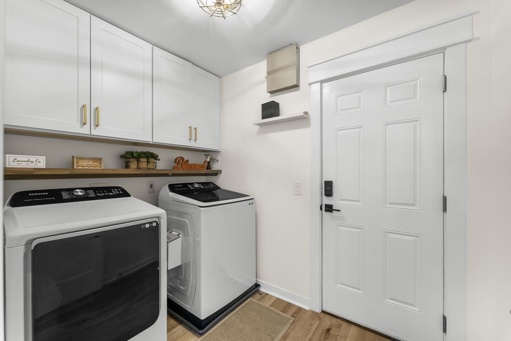 LYNN HAVEN - Residential