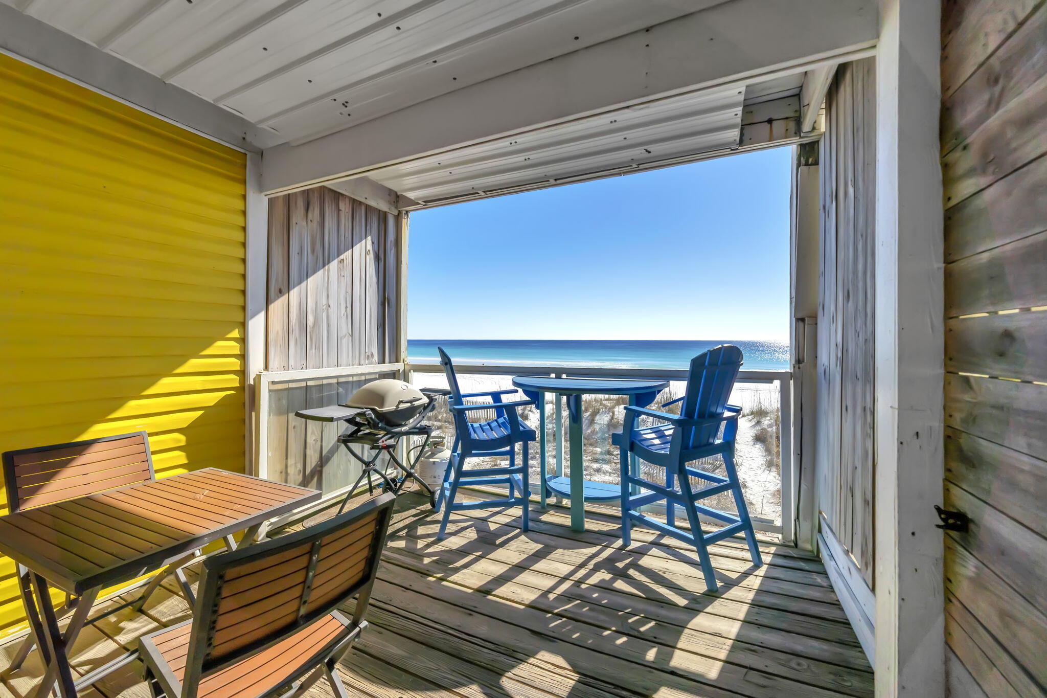 SUNCHASE T/H - Residential