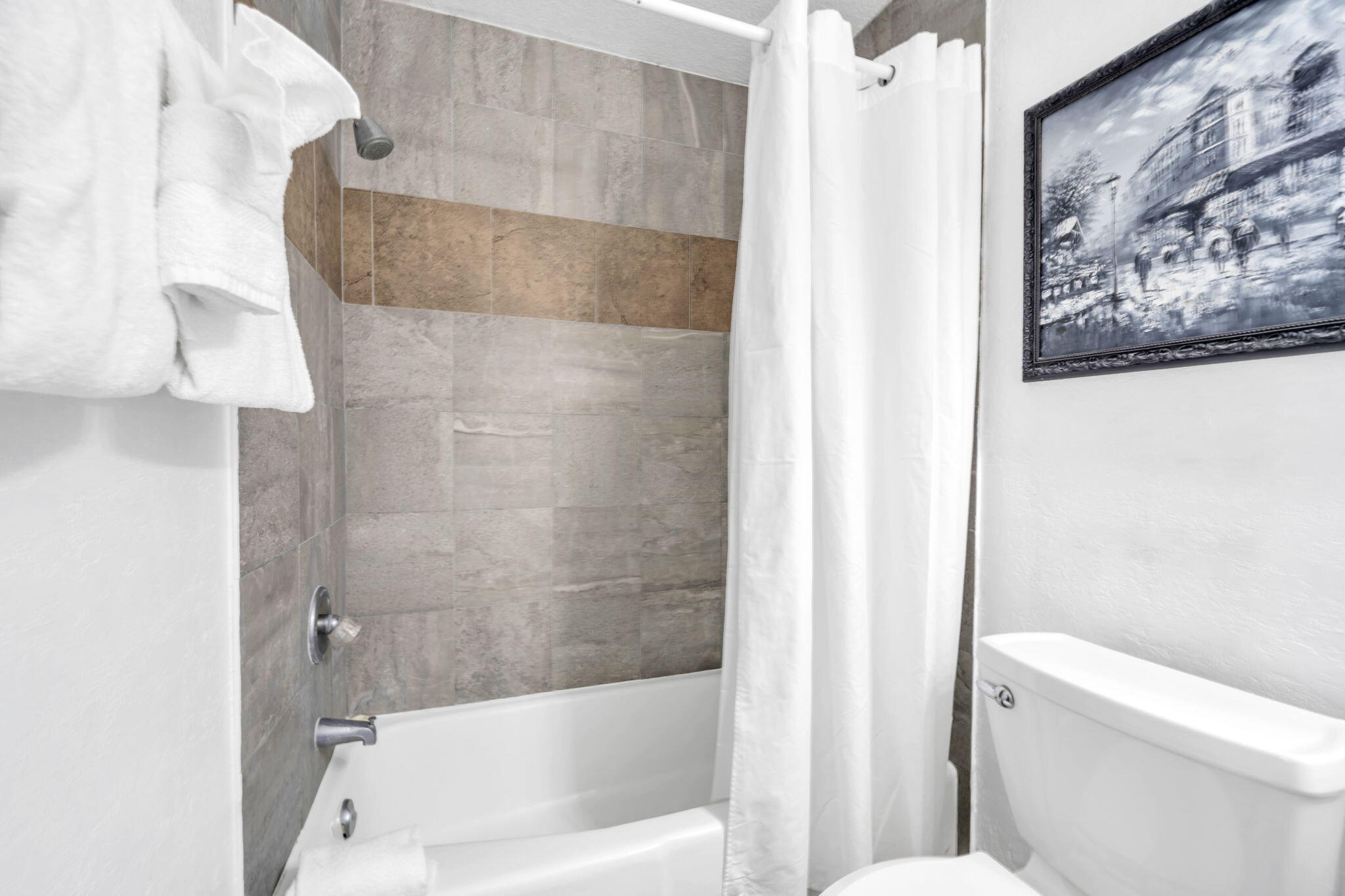 SUNCHASE T/H - Residential