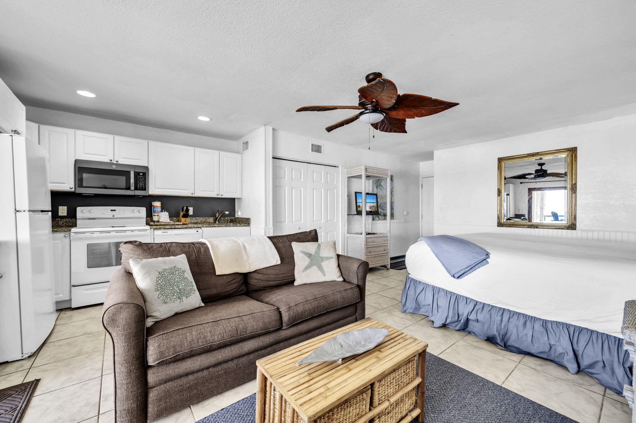 SUNCHASE T/H - Residential