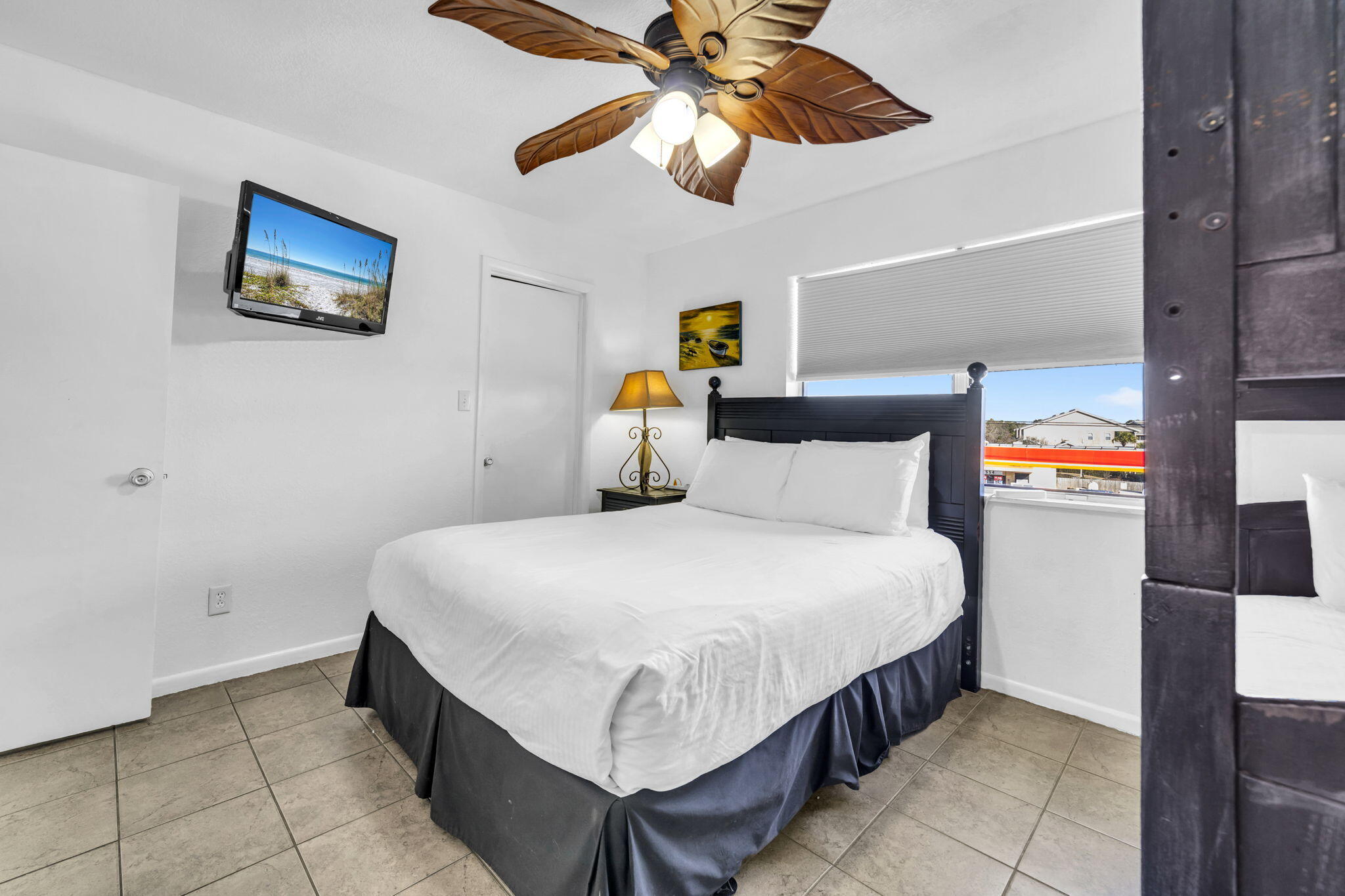 SUNCHASE T/H - Residential