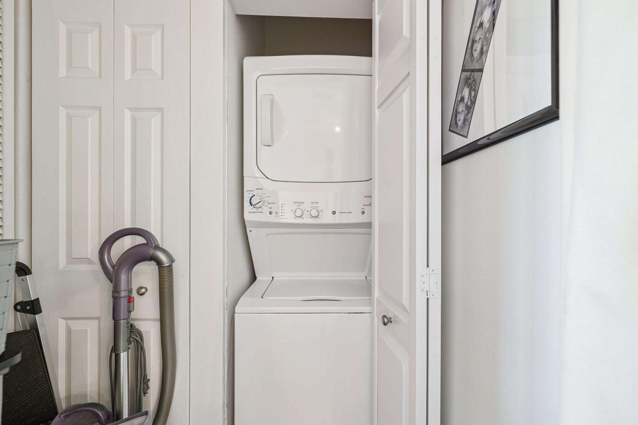 HERON'S WATCH CONDO PH 2 - Residential