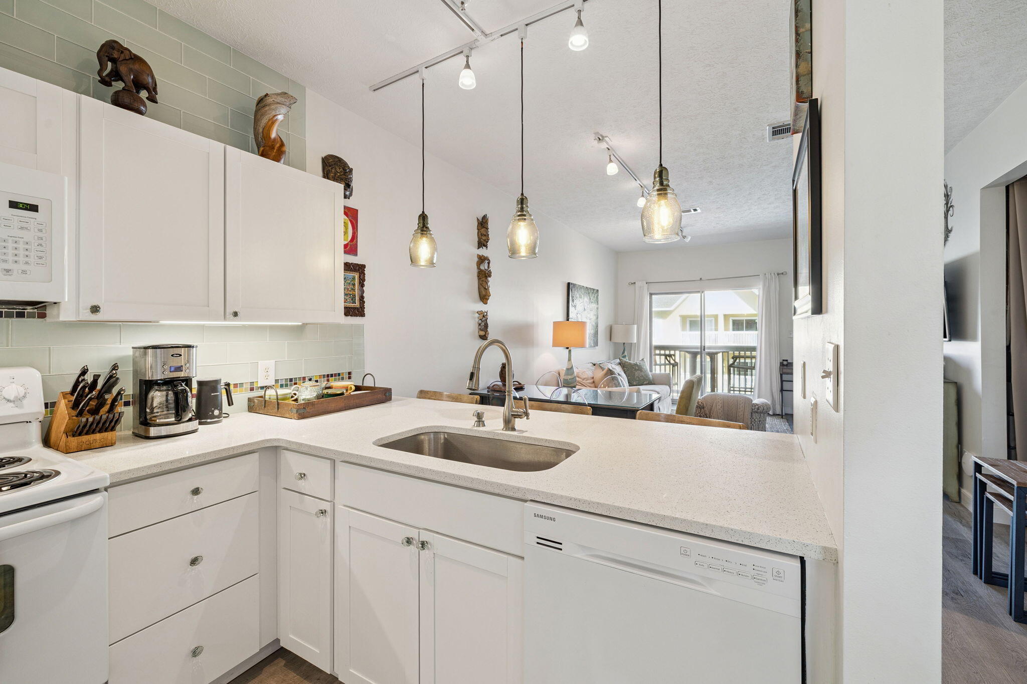 HERON'S WATCH CONDO PH 2 - Residential