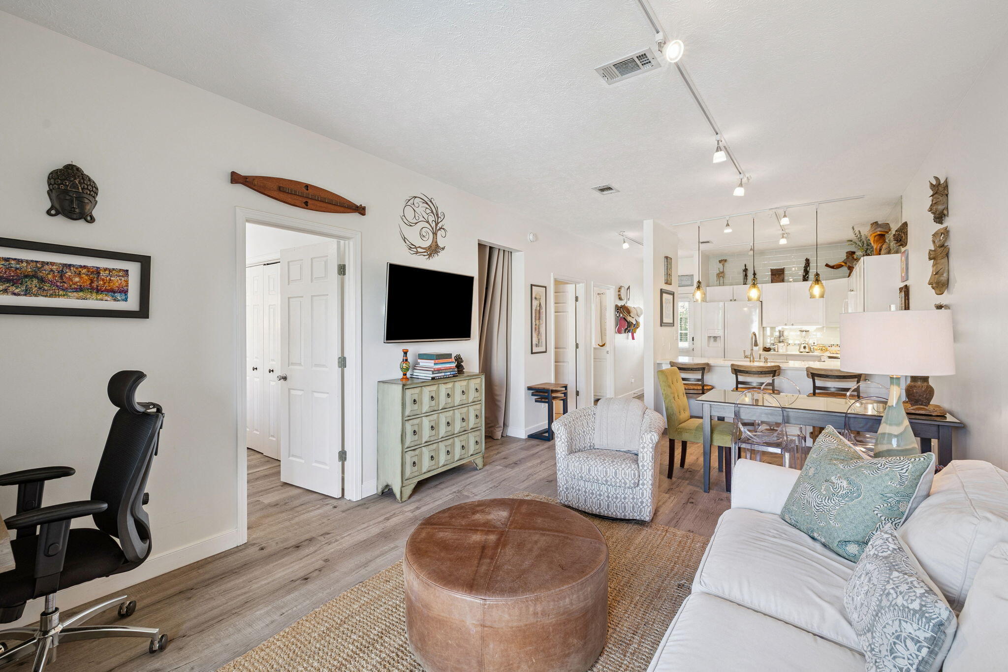 HERON'S WATCH CONDO PH 2 - Residential