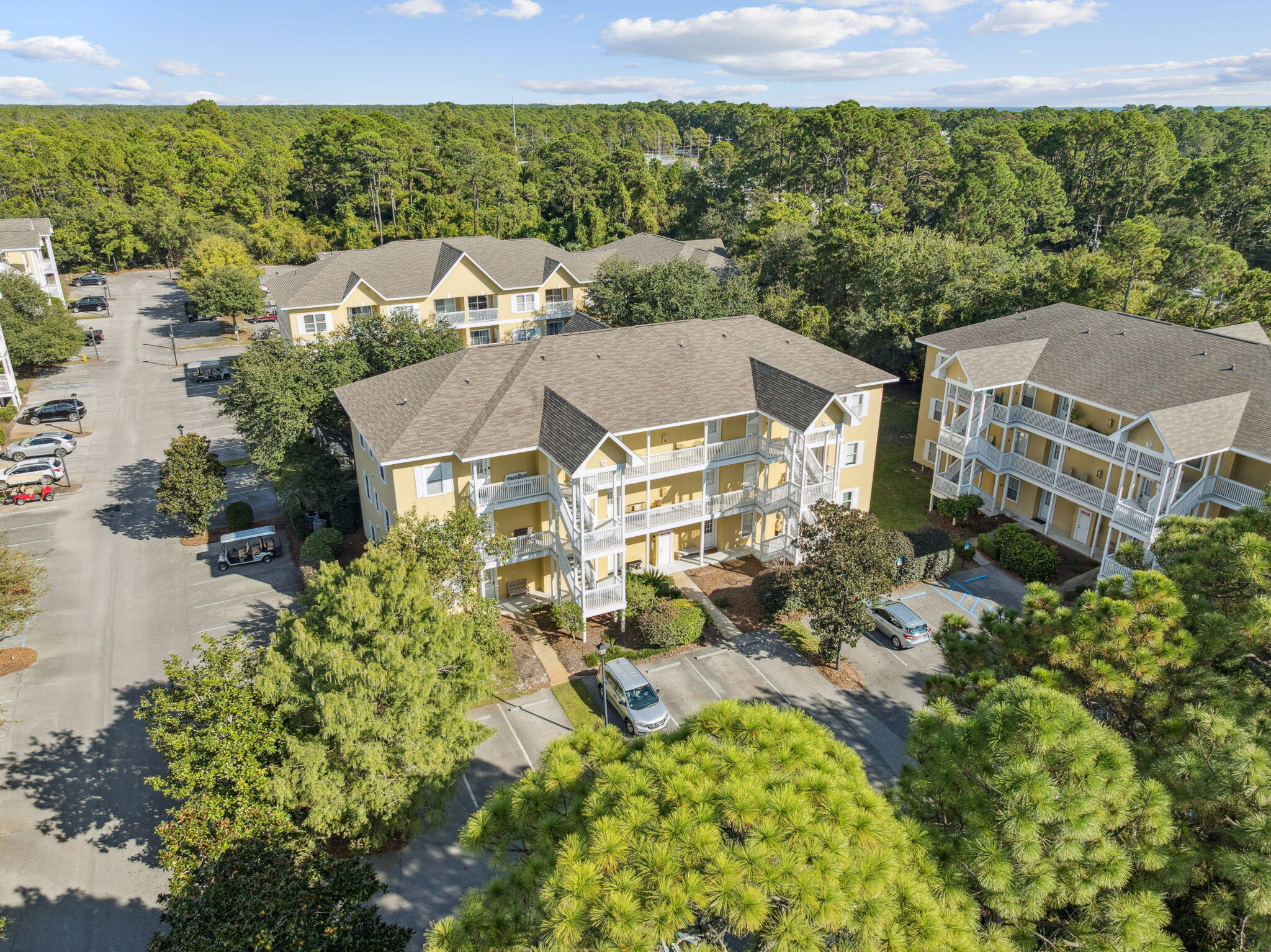 HERON'S WATCH CONDO PH 2 - Residential